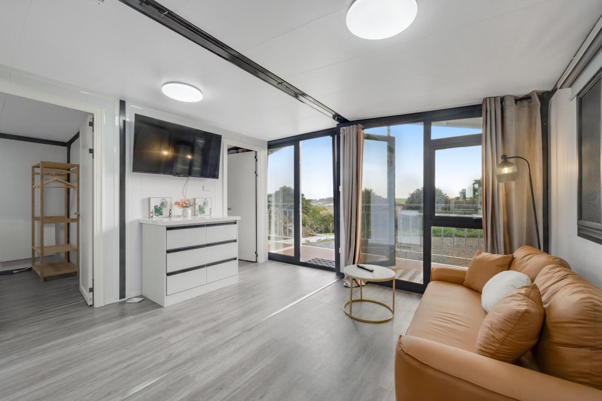 2 Bedrooms Cabin 5 Min To Pukekohe Town Centre Eksteriør bilde