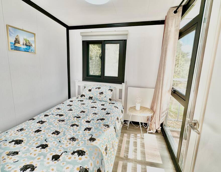 2 Bedrooms Cabin 5 Min To Pukekohe Town Centre Eksteriør bilde