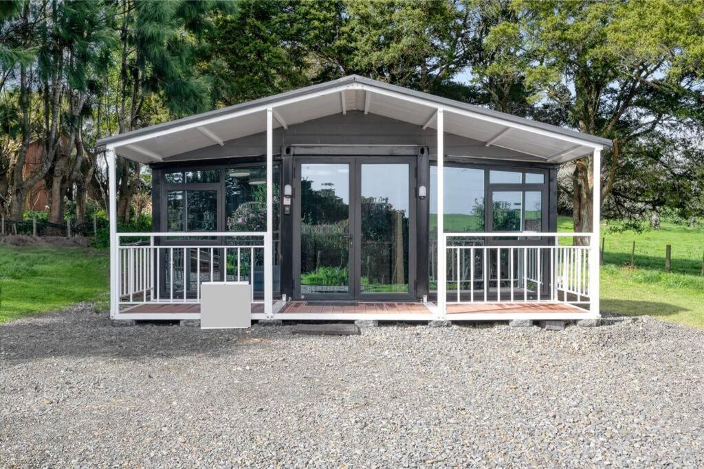 2 Bedrooms Cabin 5 Min To Pukekohe Town Centre Eksteriør bilde